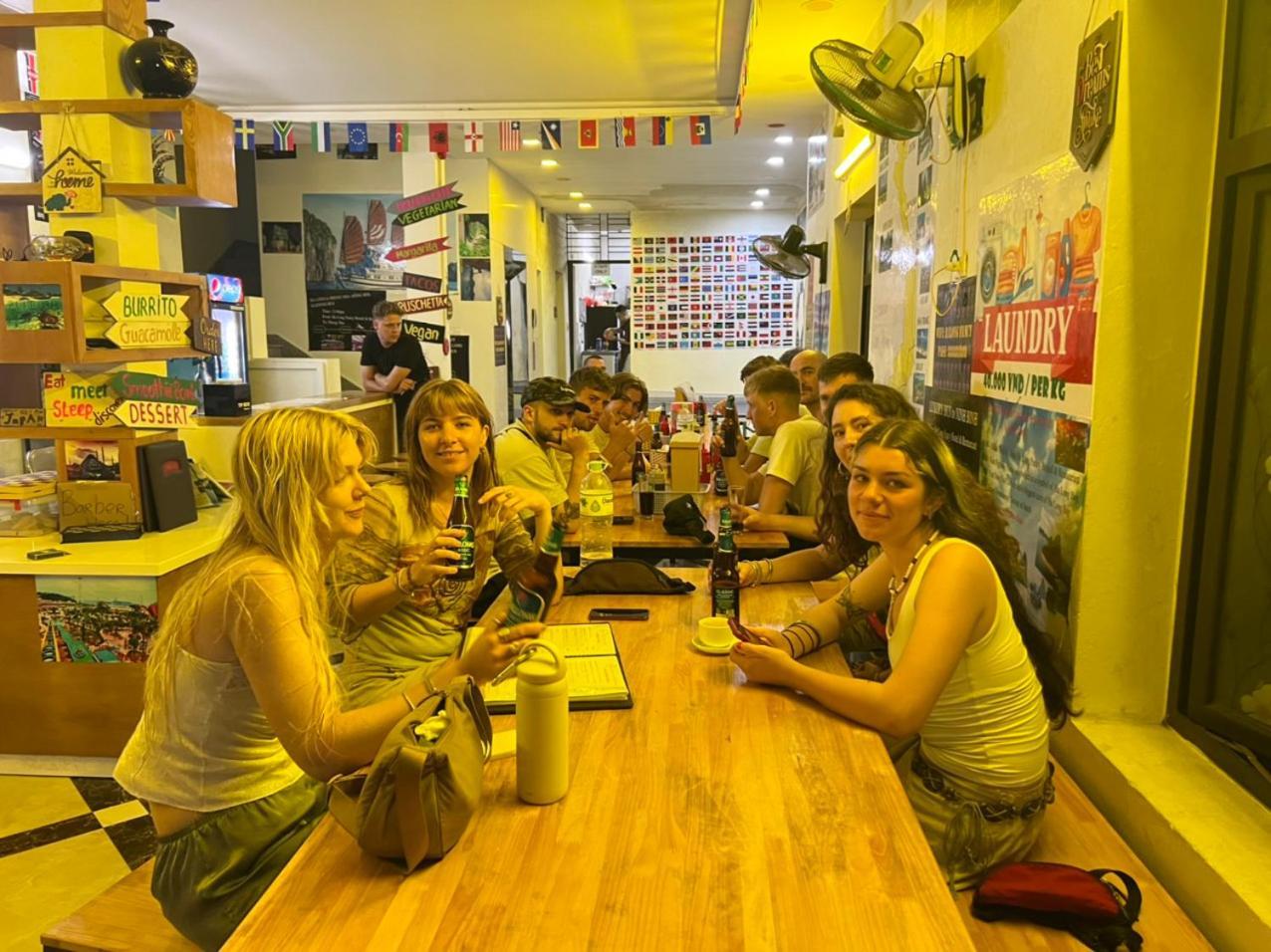 Ha Long Fancy Hostel And Restaurant Extérieur photo