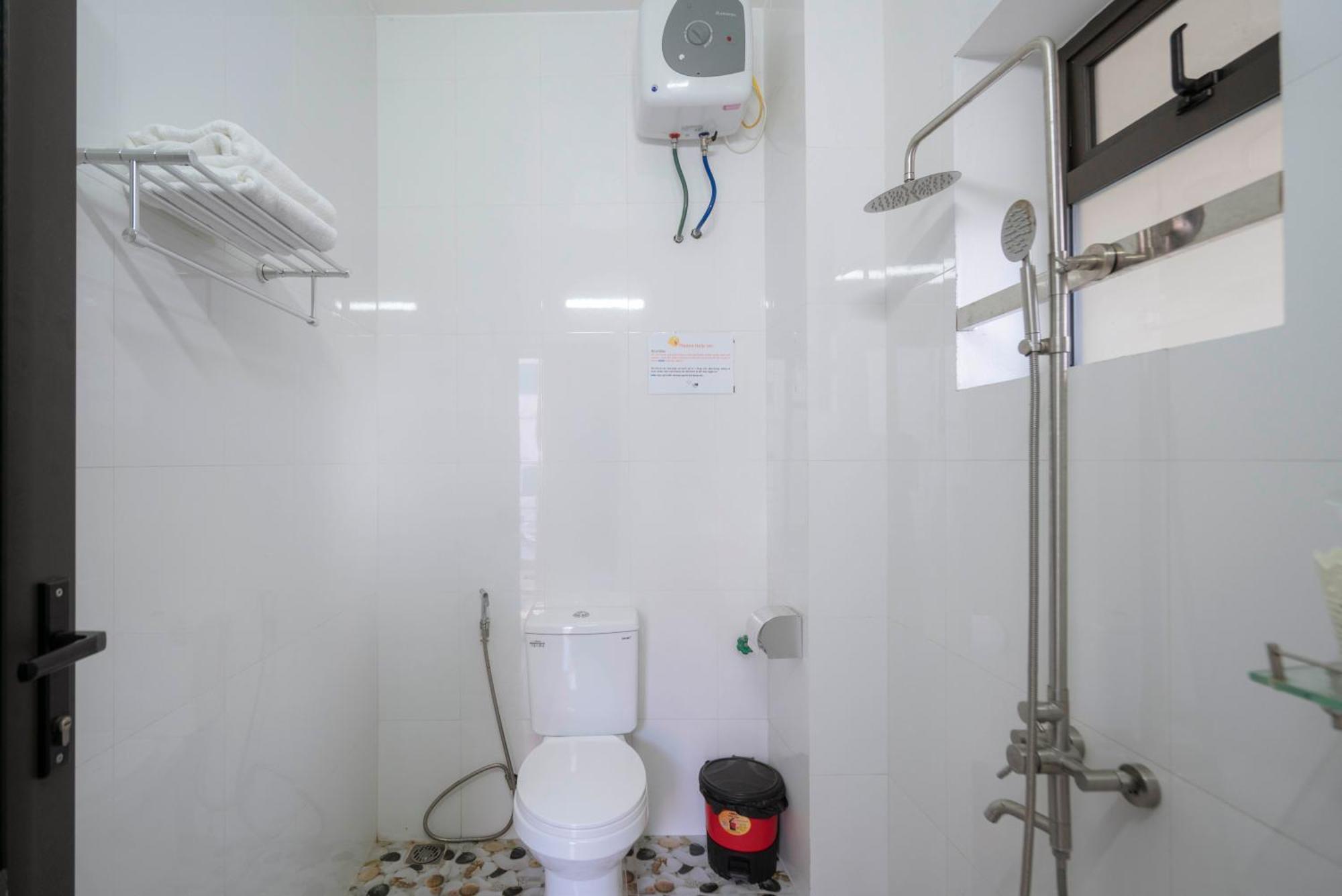 Ha Long Fancy Hostel And Restaurant Extérieur photo